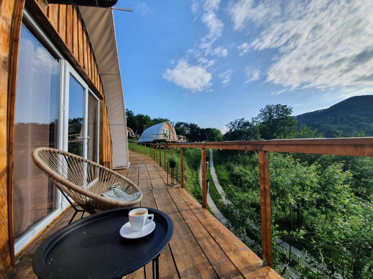 Sunrise Glamping Retreat Hotel Galesu Ngoại thất bức ảnh