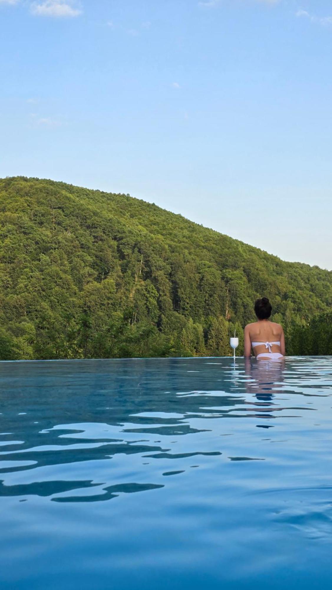 Sunrise Glamping Retreat Hotel Galesu Ngoại thất bức ảnh